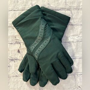 HANES HER WAY VINTAGE HUNTER GREEN WOMEN’S GLOVES MADE IN PHILIPPINES NYLON O/S